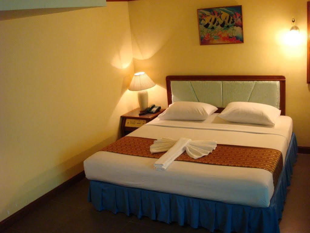 Thai Hotel Krabi town Exterior foto